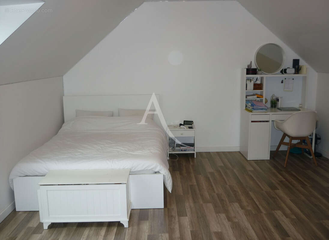 Maison familiale spacieuse à Ménestreau En Villette de 170 m2 - photo 8