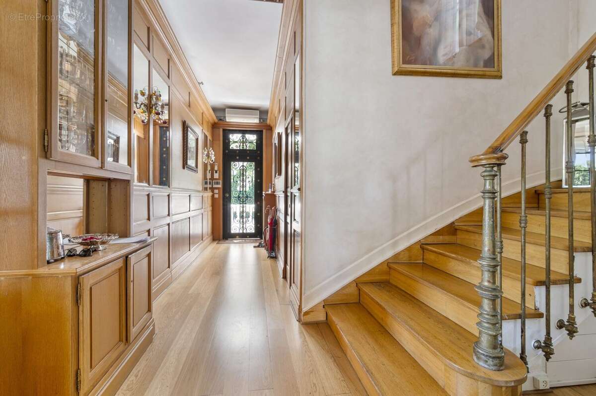 Maison 170 m² à Roquebrune-Cap-Martin  - photo 3