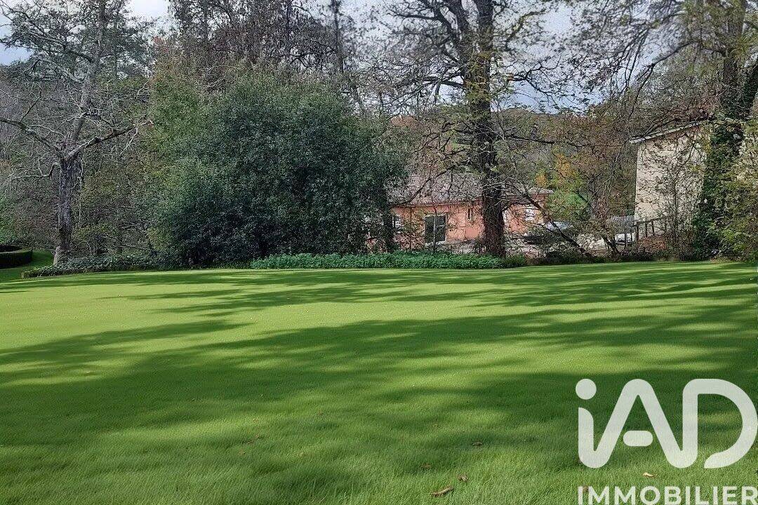 Photo 1 - Terrain à LES ARTIGUES-DE-LUSSAC