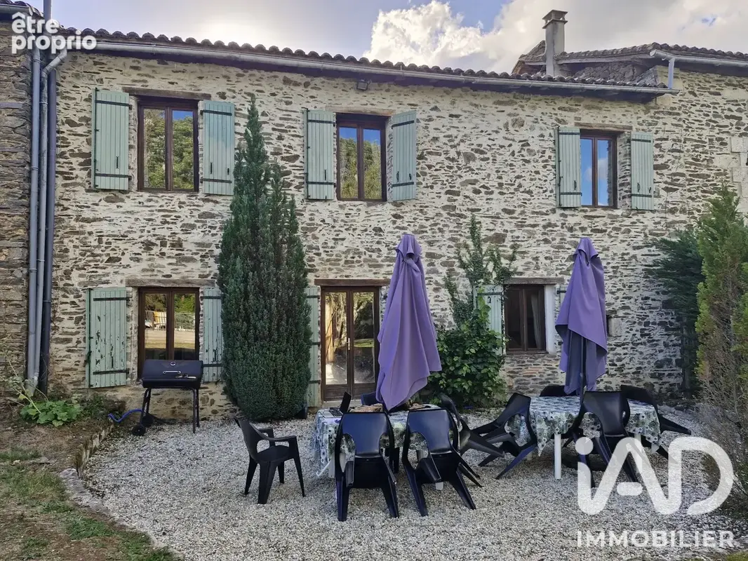 Photo 1 - Maison à MONTEMBOEUF