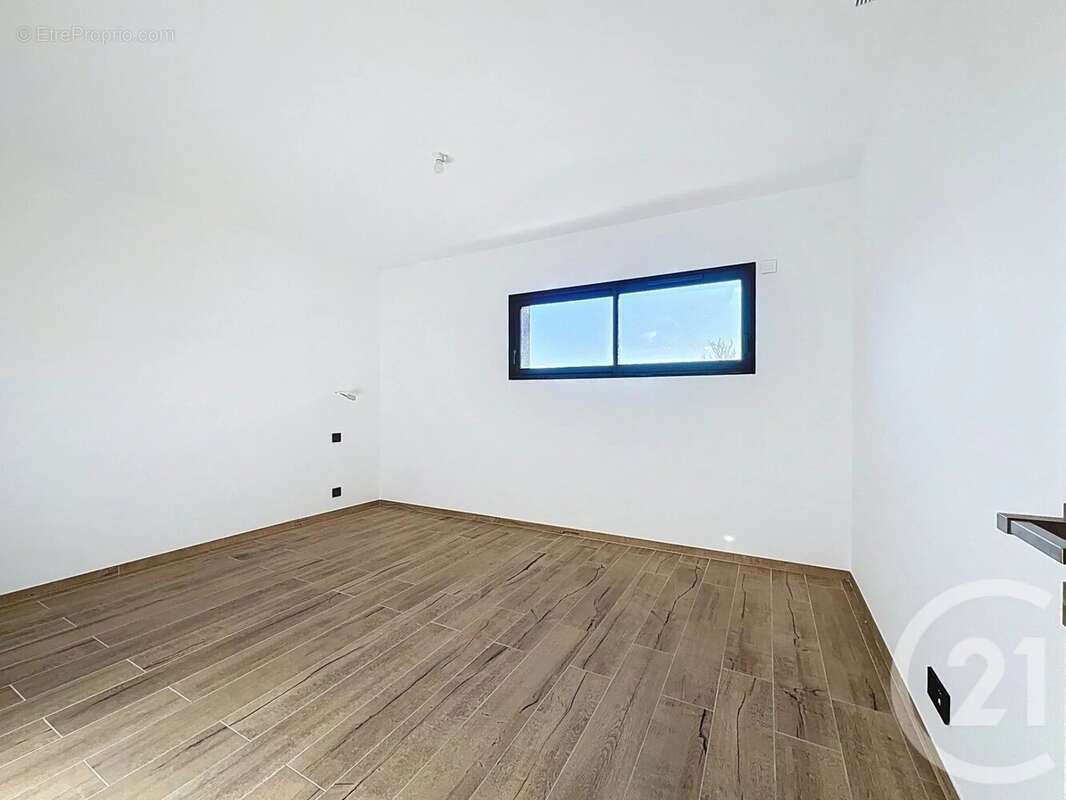Maison 162 m² à Mougins  - photo 12