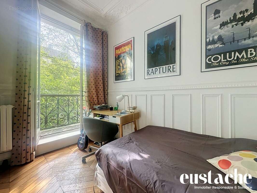 Appartement 63 m² à Paris-10e  - photo 4