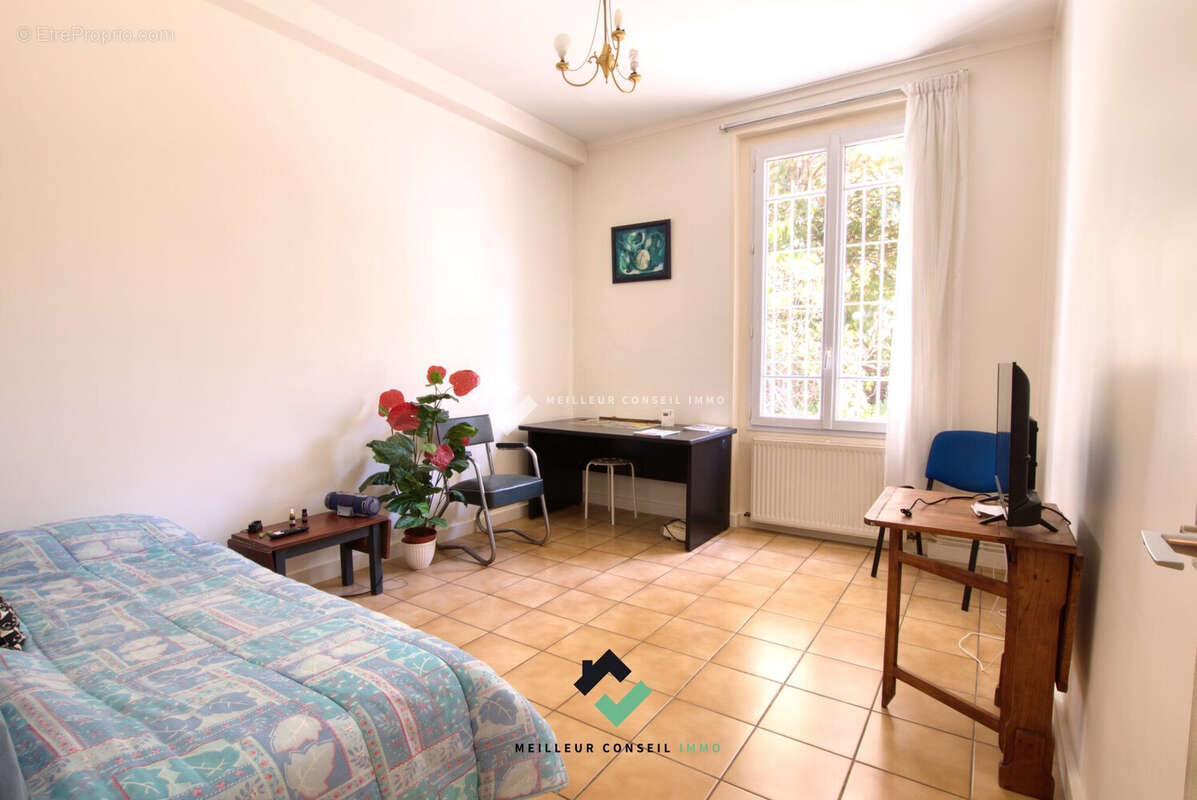 Appartement 65 m² à Choisy-Le-Roi  - photo 8