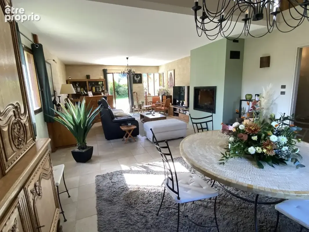 Maison 6 pièces 182 m² à vendre à Saint-Clair-Sur-Les-Monts (76190) - photo 3
