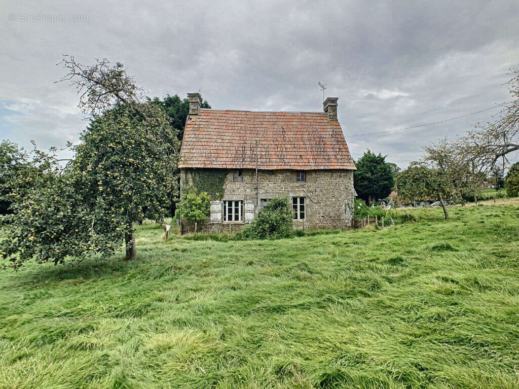 Maison à JUVIGNY-LE-TERTRE
