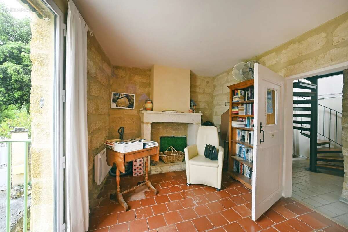 Maison à UZES