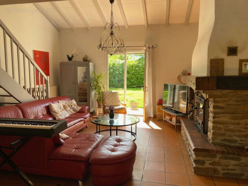 Maison à vendre 7 pièces VERDUN EN LAURAGAIS (11) - photo 3