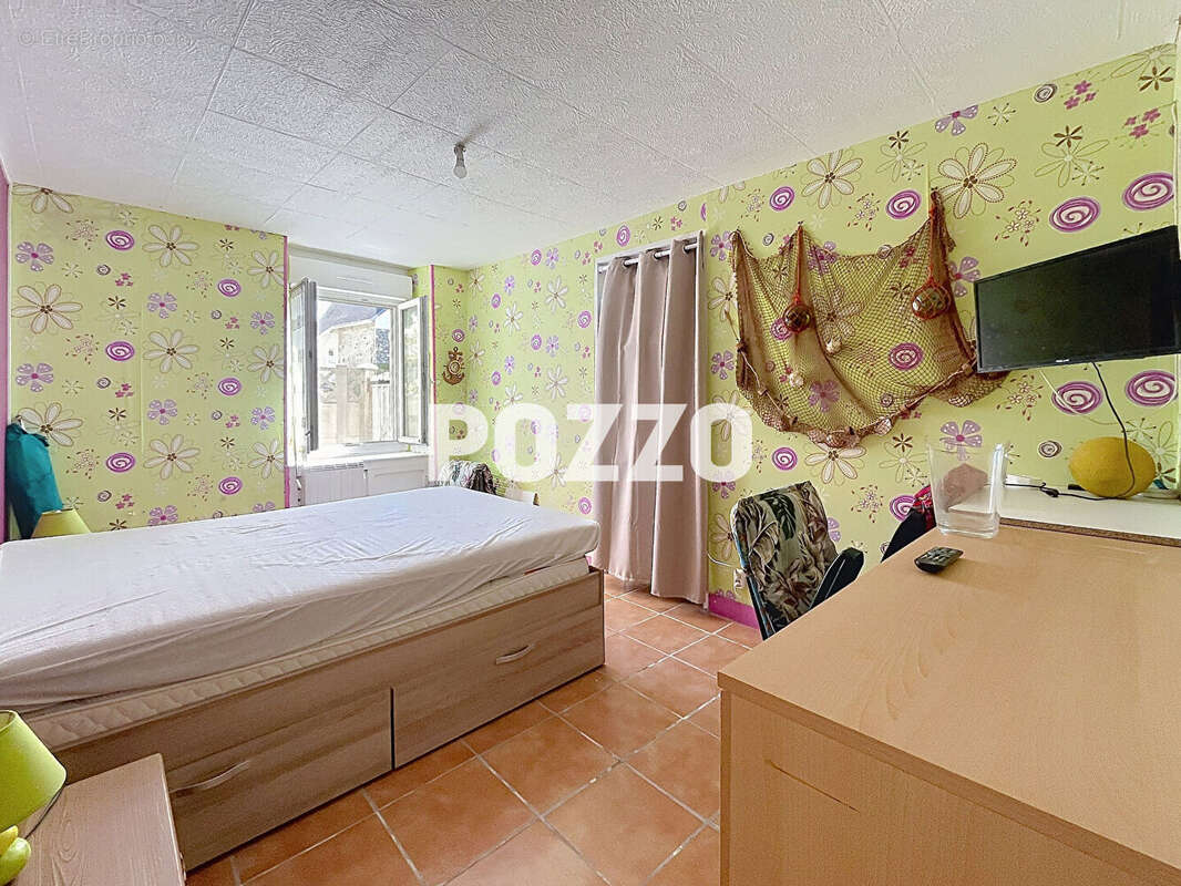 Appartement à DONVILLE-LES-BAINS