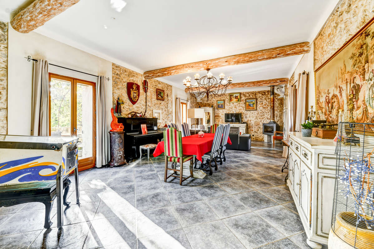 Maison à LE BROC