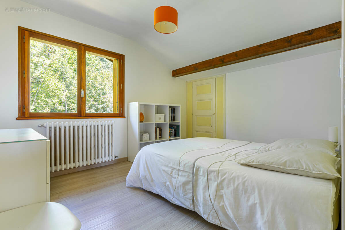 Poisy - Maison traditionnelle 170 m2 - Vue panoramique. - photo 7
