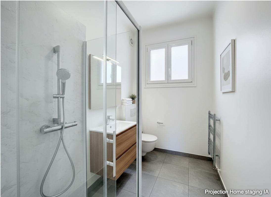 Maison à PARAY-VIEILLE-POSTE