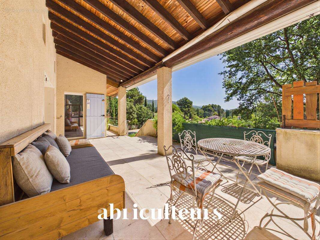 Villa composée de deux logements indépendants – Lauris, Luberon - photo 3