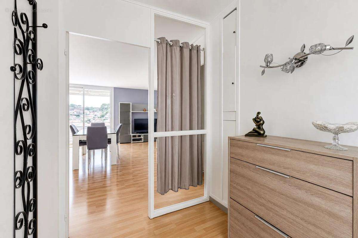 Appartement de 4 pièces avec balcon de 88 m2 situé à Arcachon - Idéal pour une famille - photo 8