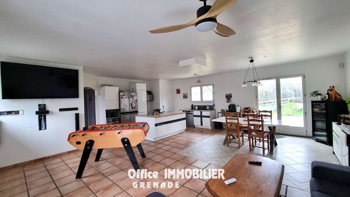 Maison à SAINT-CEZERT