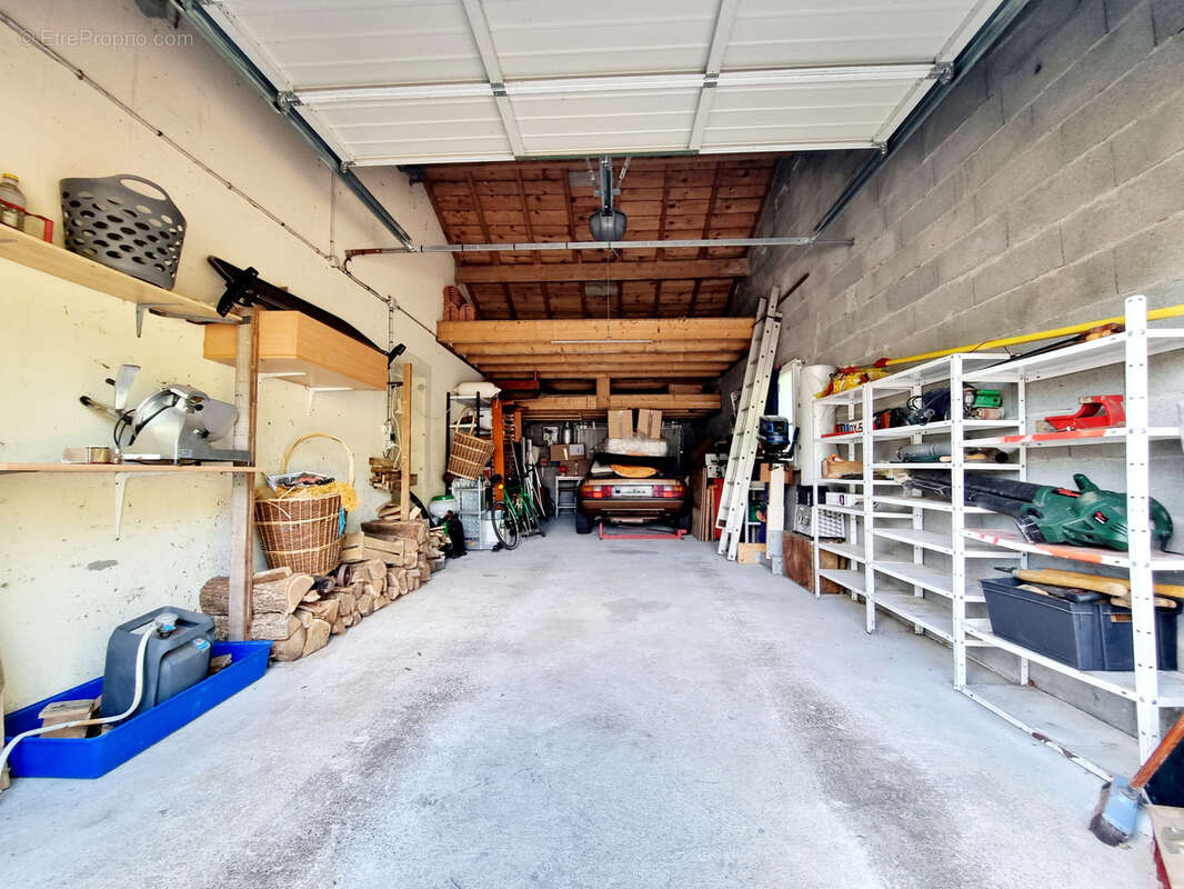 Maison à BASSE-GOULAINE