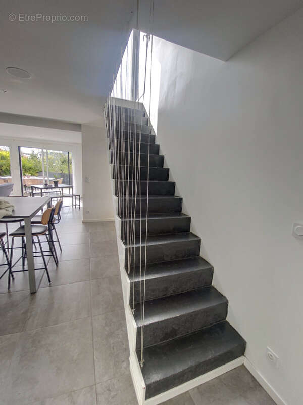 Maison à SAINT-LEGER-DES-BOIS