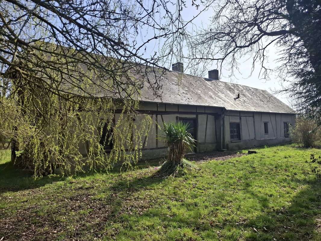 Charmante maison ancienne au calme avec dépendance et beau terrain sans vis-à-vis - photo 7