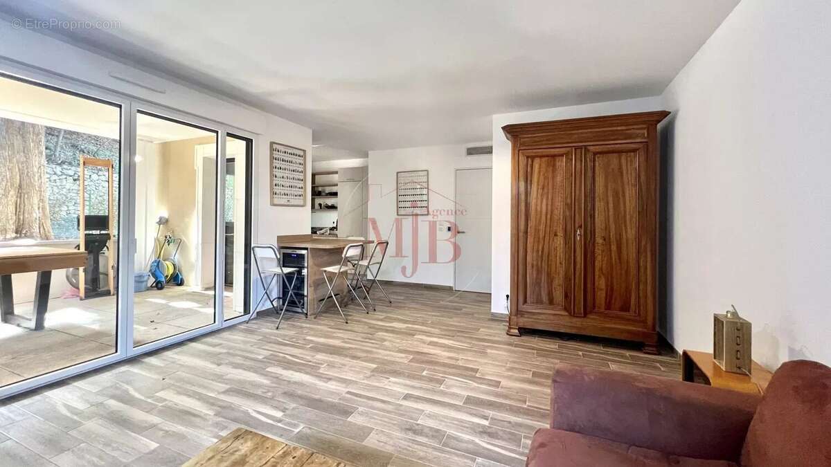 Appartement à AIX-EN-PROVENCE