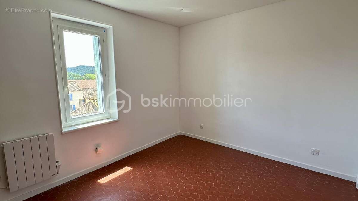 Coup de cœur assuré pour cette maison de village pleine de charme ! - photo 10