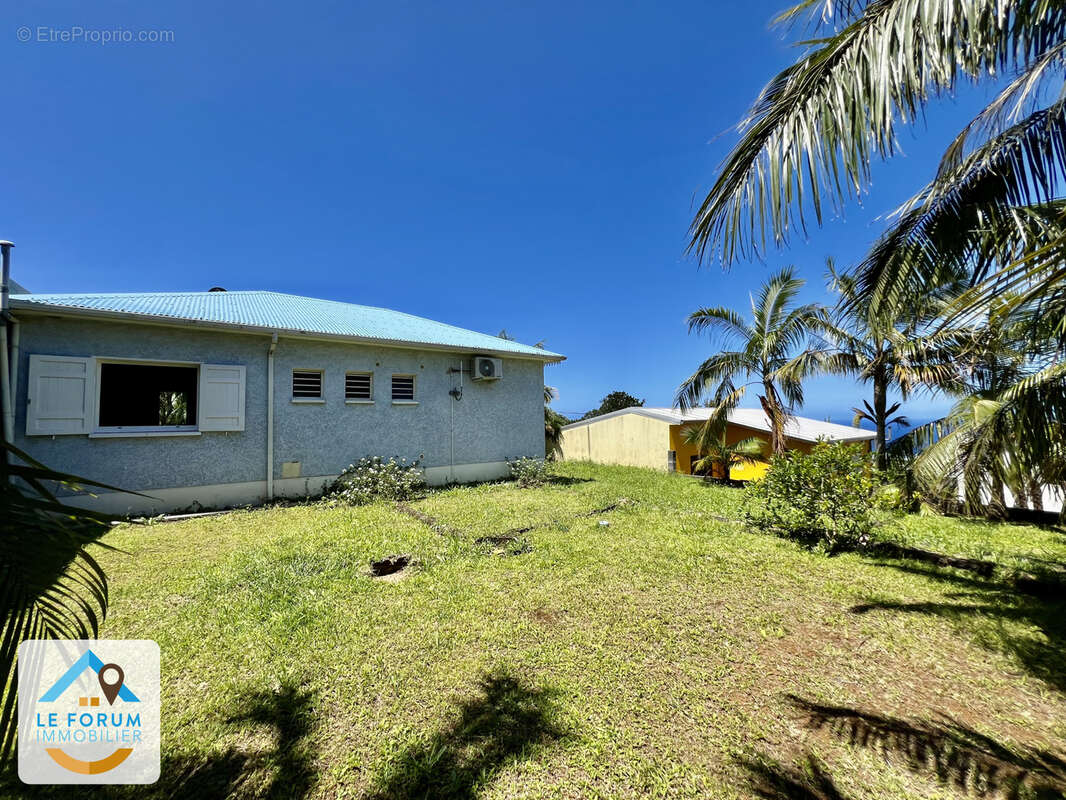 Saint joseph 97480 - superbe villa t4 - beaux volumes - cadre agréable - proche commodités - photo 12