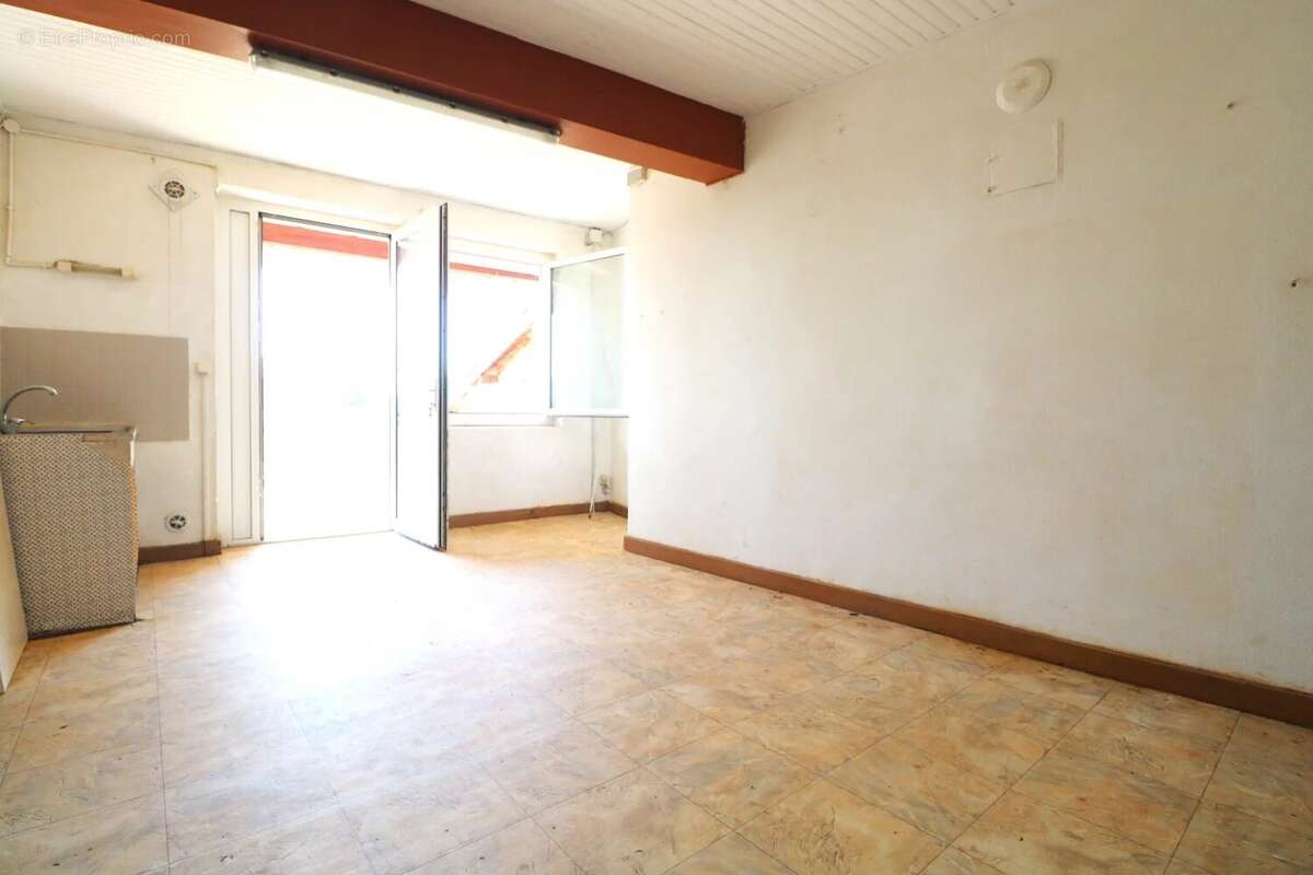 Maison à MESSIMY