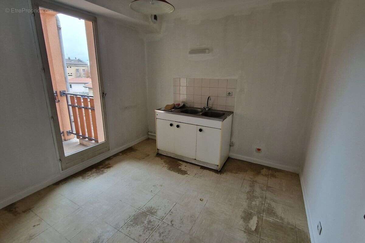 Appartement à SAINTE-FOY-L'ARGENTIERE