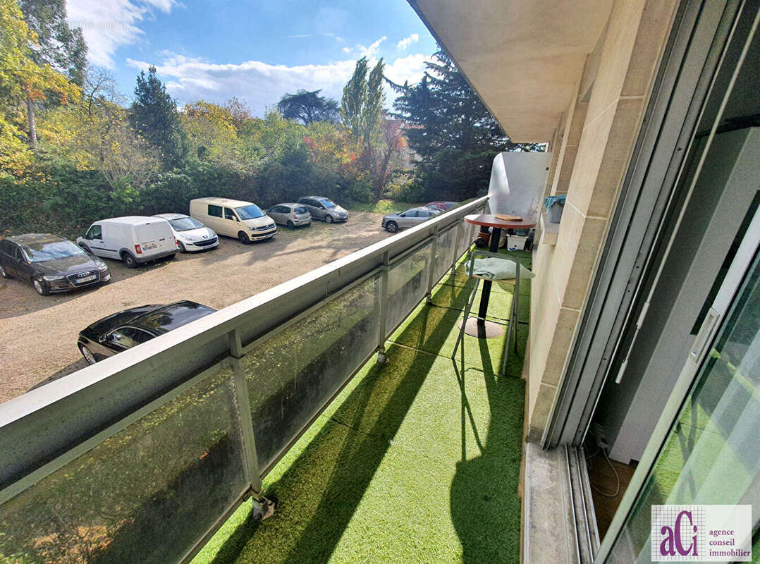 Appartement à L&#039;HAY-LES-ROSES