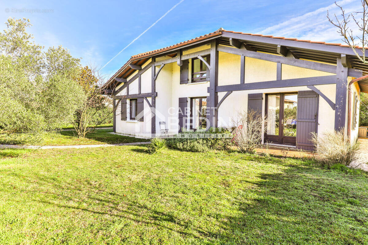 Maison à GUJAN-MESTRAS