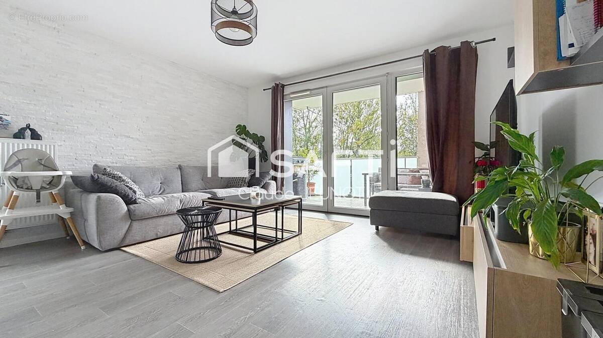 Photo 1 - Appartement à BASSENS