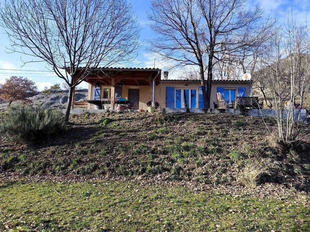 Maison à SAINT-BENOIT