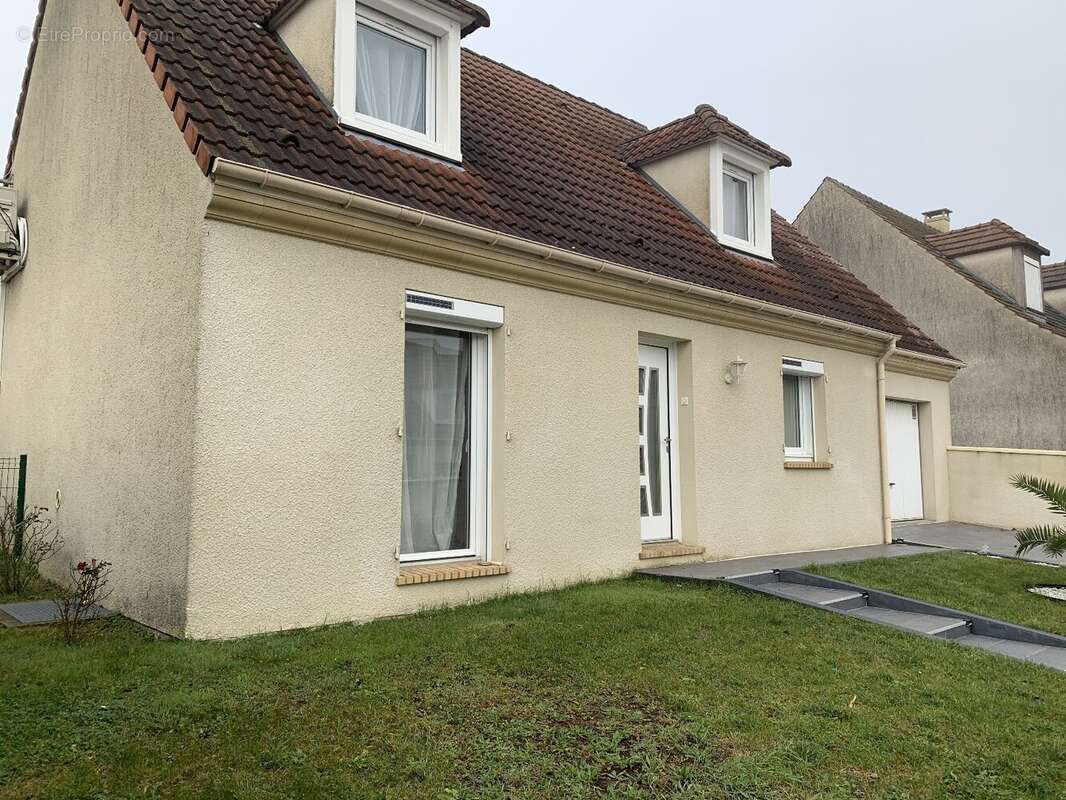 Maison à BREUILLET