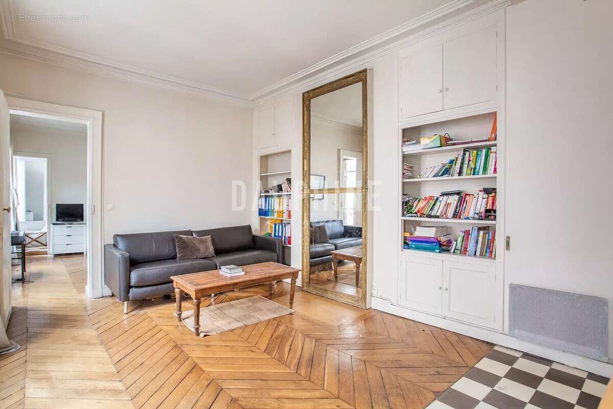 Appartement à PARIS-6E