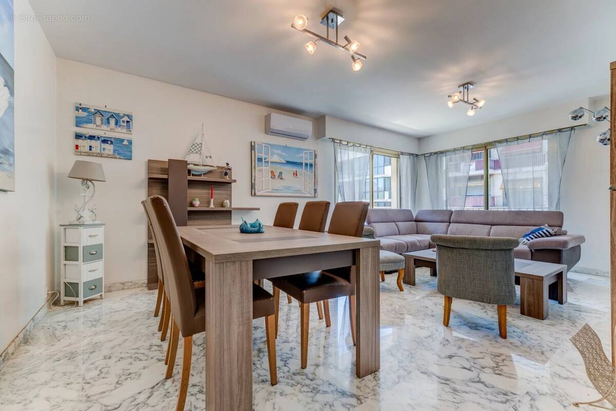 Appartement à NICE