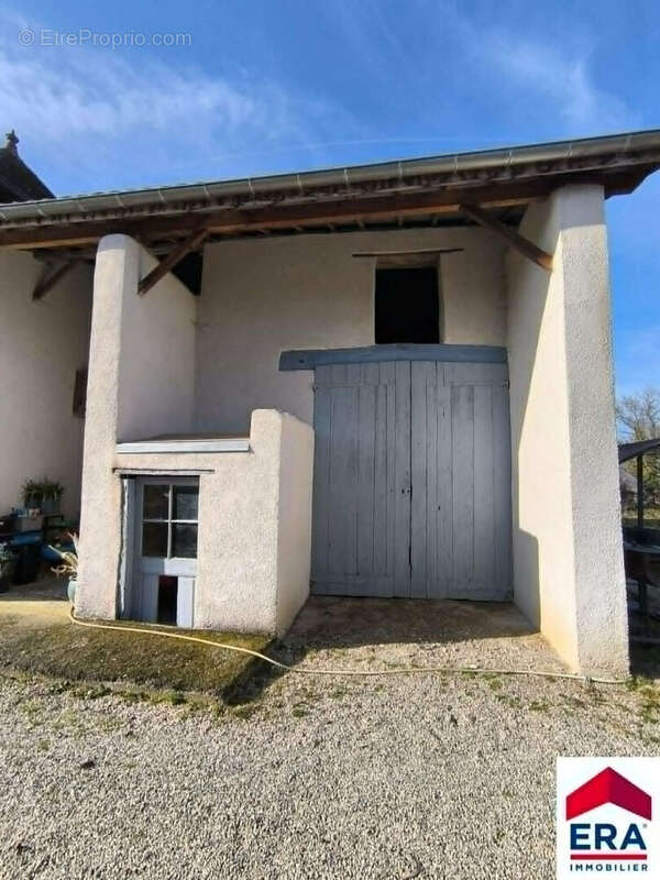Maison à LES AVENIERES