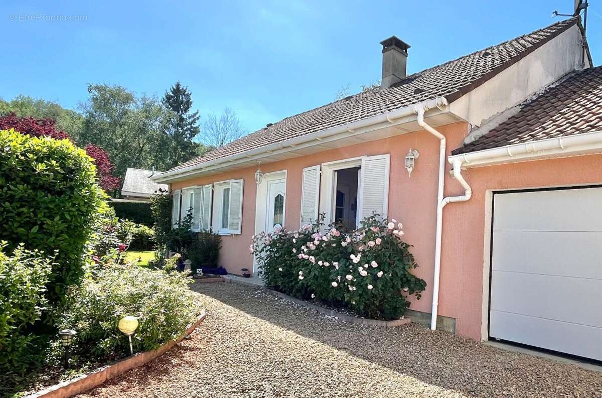 Maison  plain-pied : 4 pièce(s) 90 m2 - Jardin et garage - photo 12