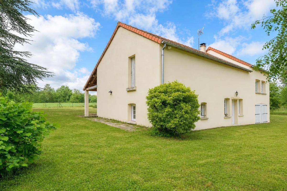 Maison à MAREUIL-SUR-CHER