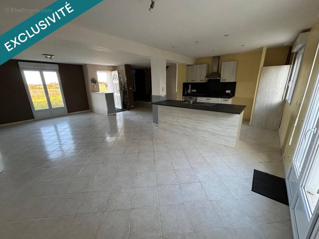 Photo 1 - Maison à CHEVILLON