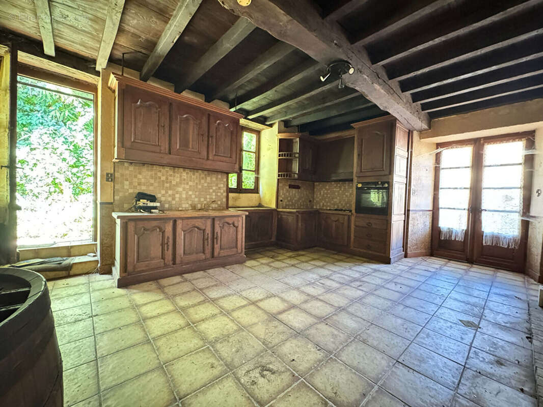 Maison à SAINT-AQUILIN