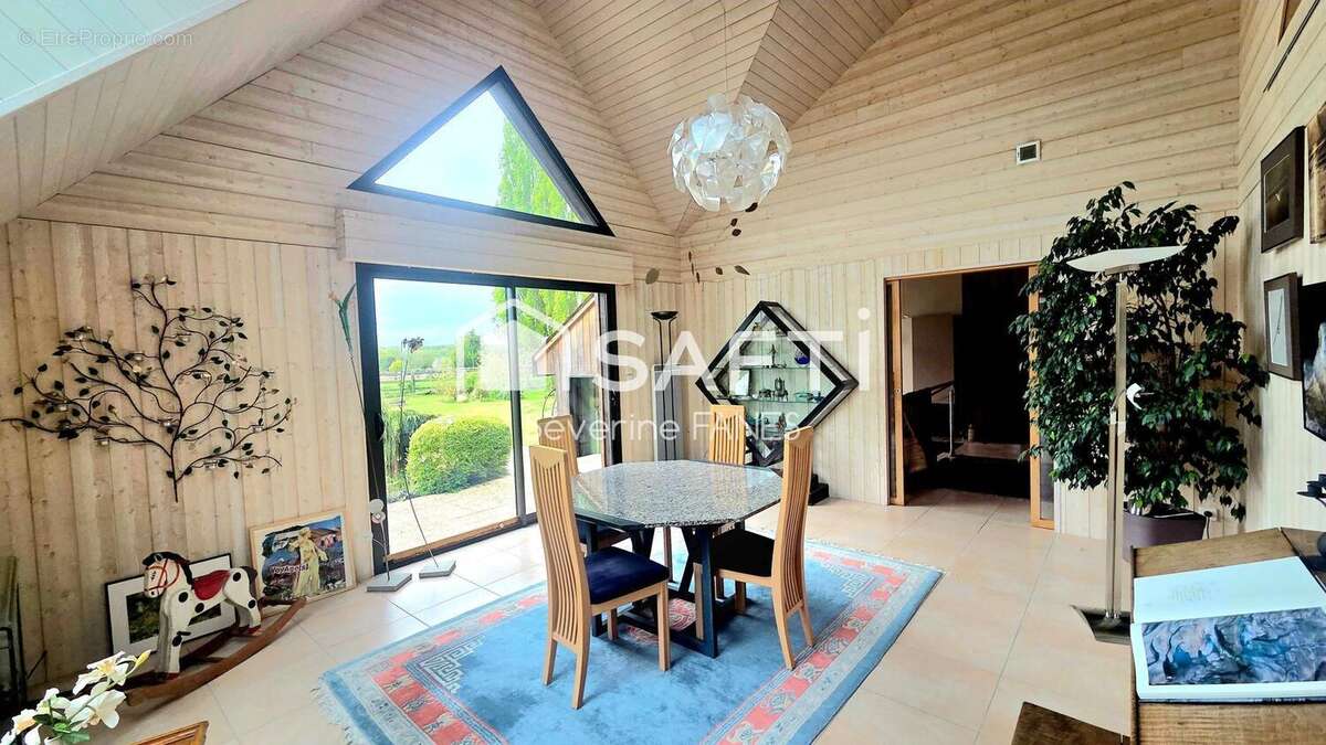 Photo 9 - Maison à SAINT-GEORGES-SUR-FONTAINE