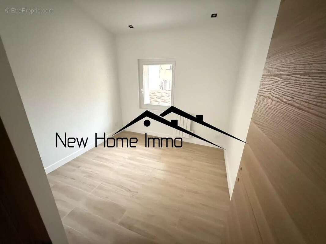 Appartement à MARSEILLE-9E