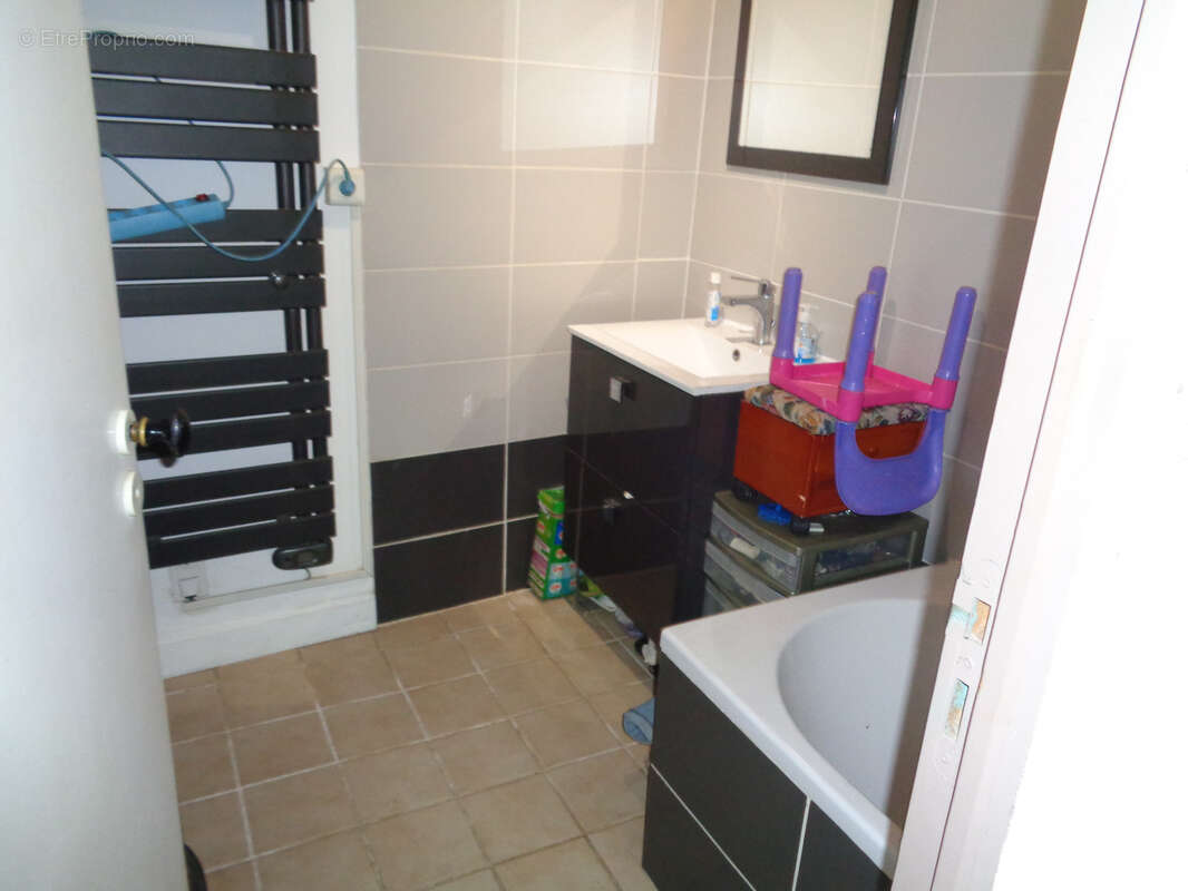 *TERRAIN 400 M2  pour faire deux immeubles 1600 m2 minimum. - photo 11