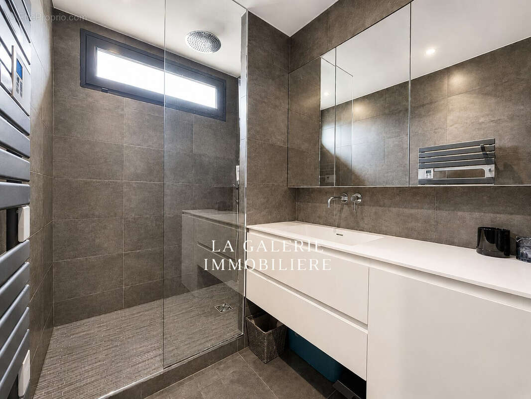 Appartement à PUTEAUX