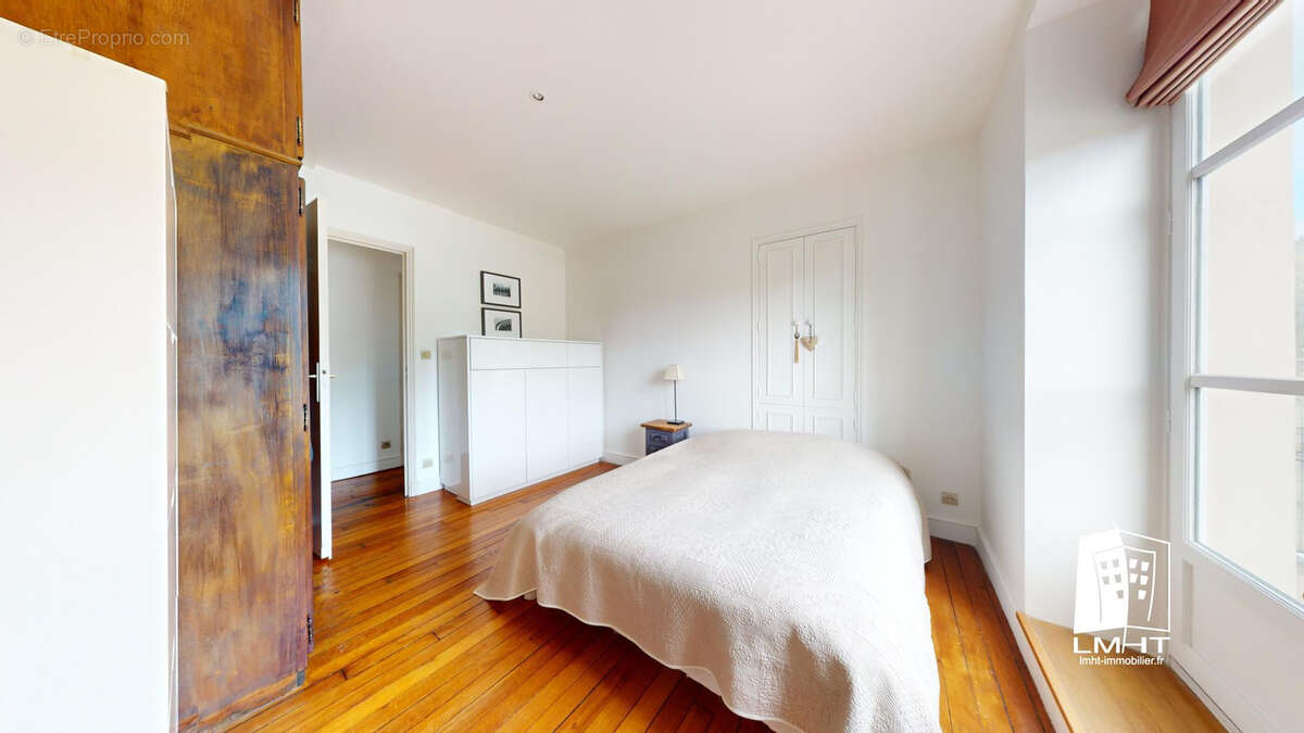 Appartement à SEVRES