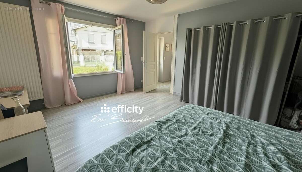 Maison 110 m² à Niort  - photo 8