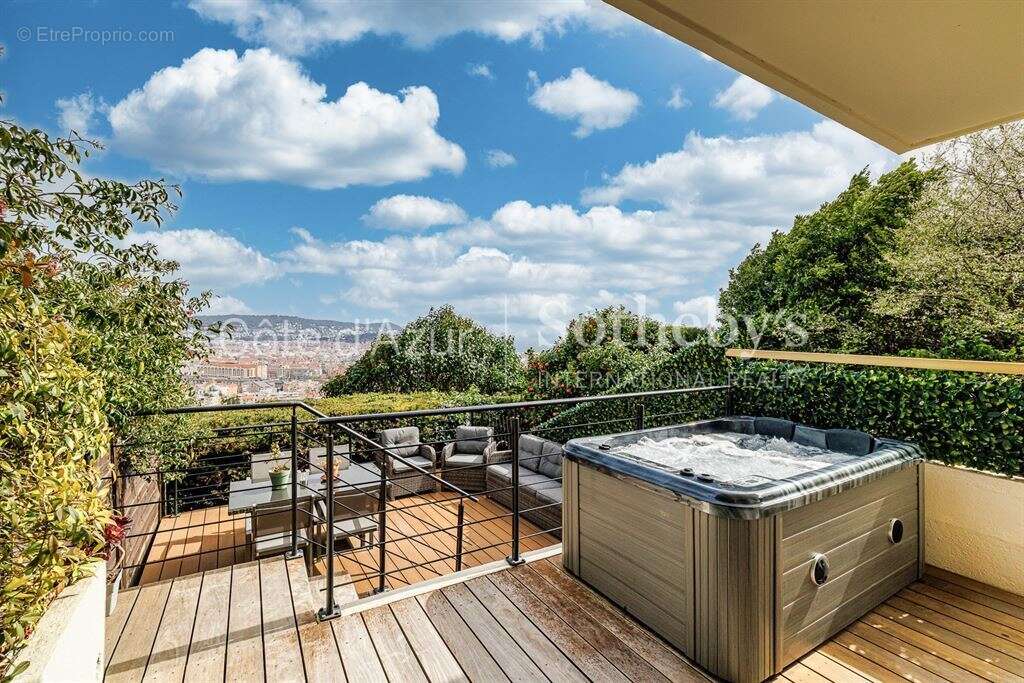 Nice Parc Impérial, duplex avec terrasses, jacuzzi et vue mer et ville panoramique - photo 7