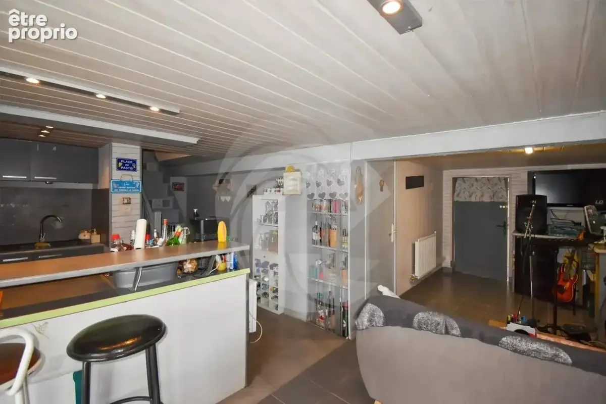 Maison avec deux logements indépendants, dépendances et terrain constructible à Montauban - photo 10