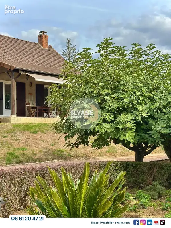 Maison 152m2  3CH  1 piscine  1618m2 - photo 8