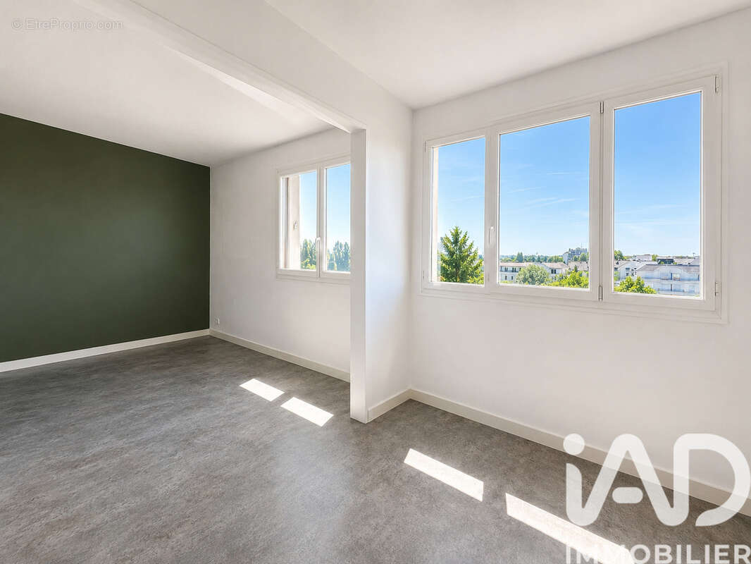 Photo 2 - Appartement à NOGENT-SUR-MARNE
