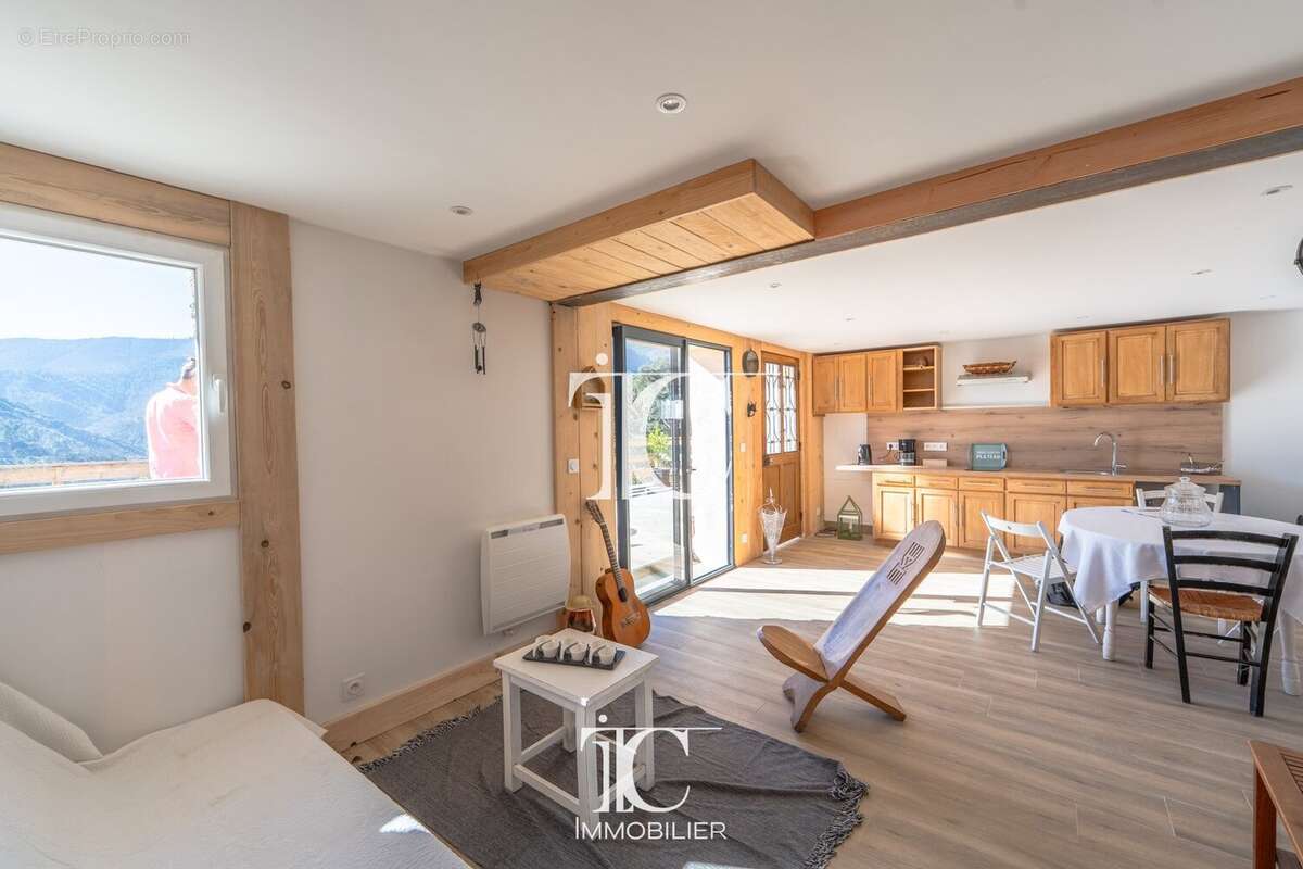 Maison à LES VANS
