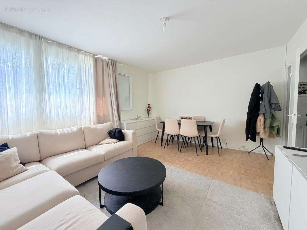 Appartement Cholet, 3 pièces, 65 m² - photo 2